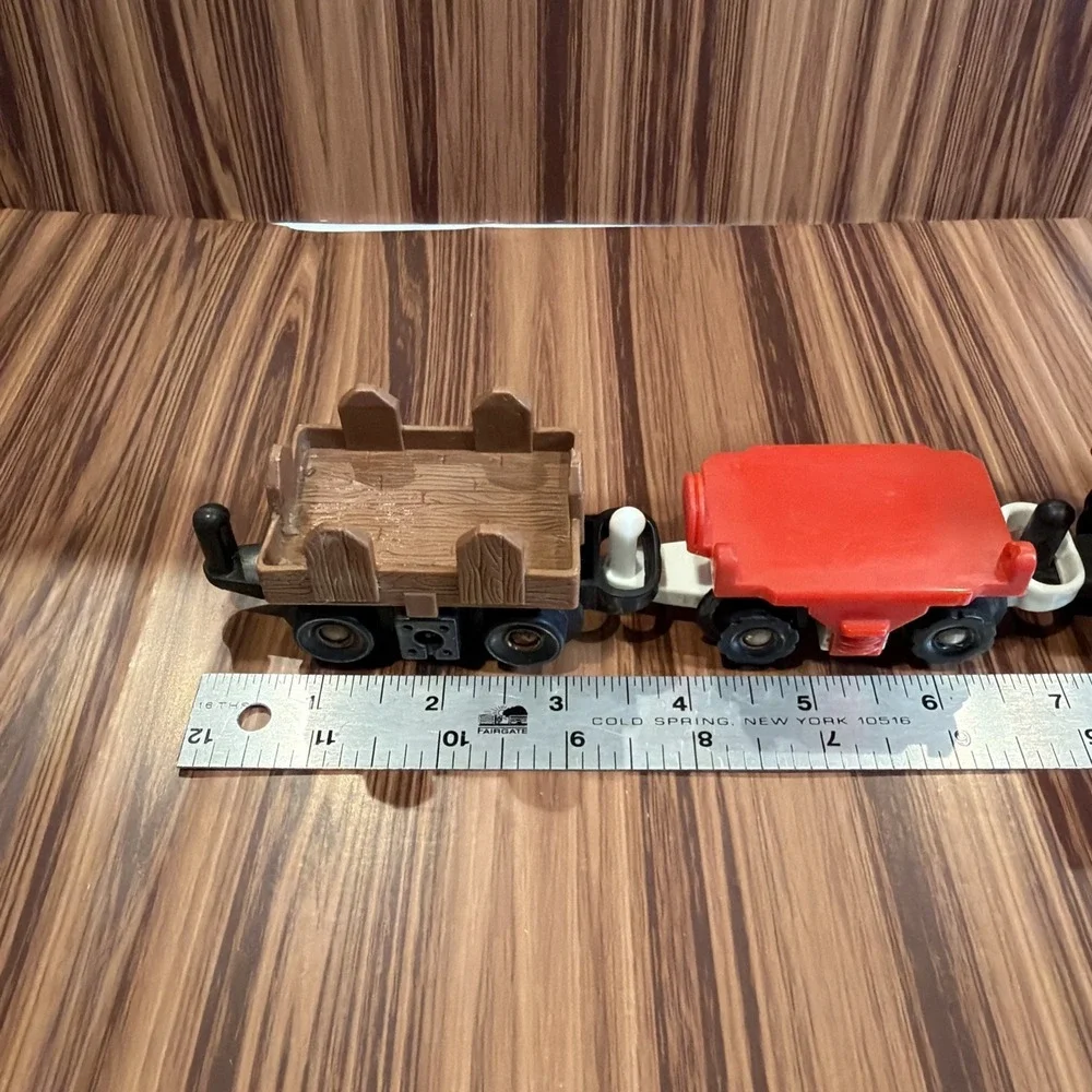 2003 Fisher Price‎ Geotrax Tracktown Railway Replacement Pieces 3 Cars